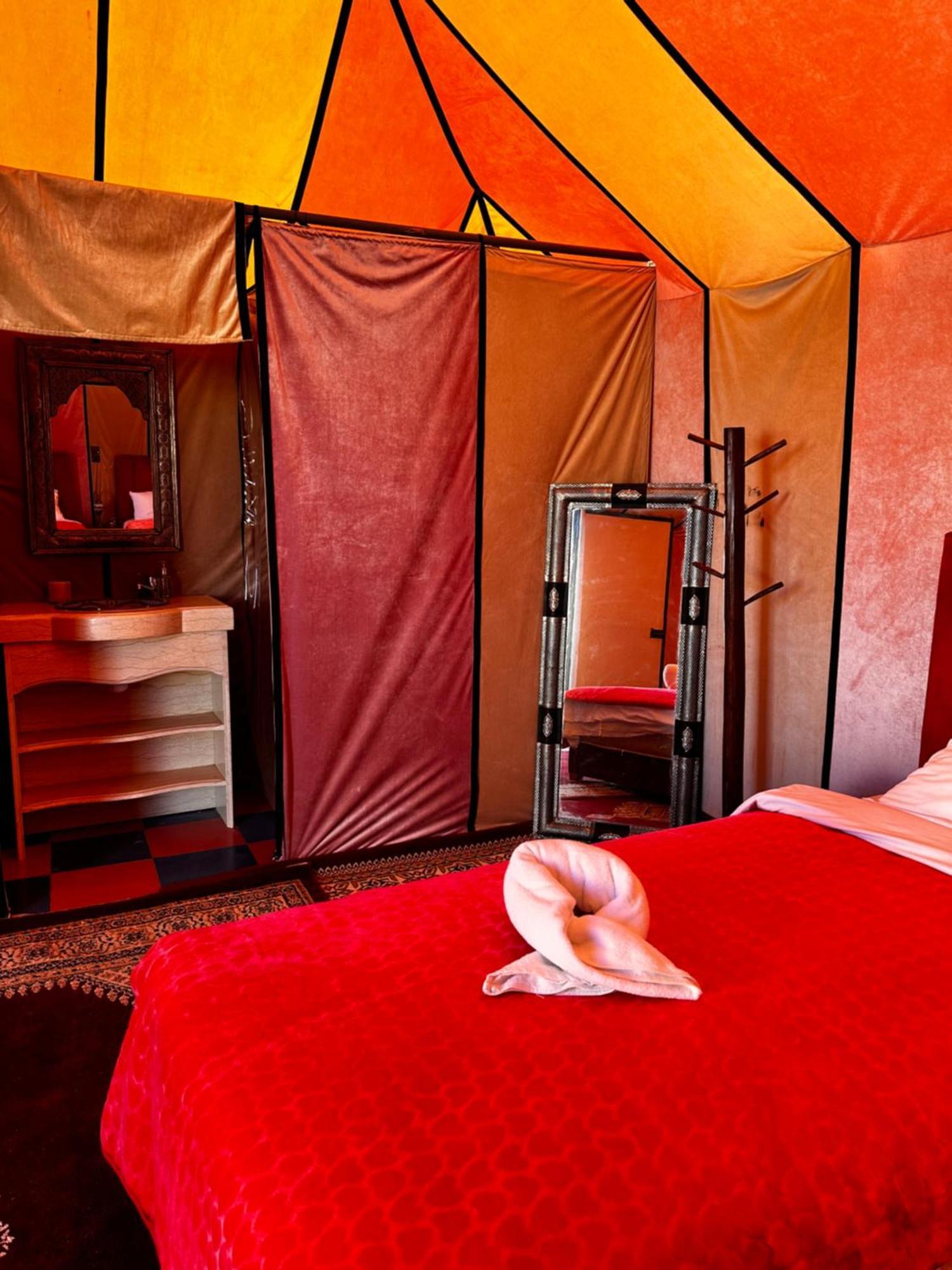Nomad Luxury Camp Hotel Merzouga Buitenkant foto